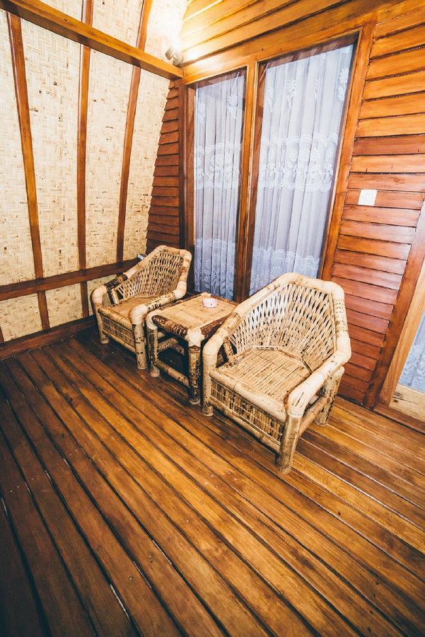 Island Beach Bungalow Gili Trawangan Exterior photo
